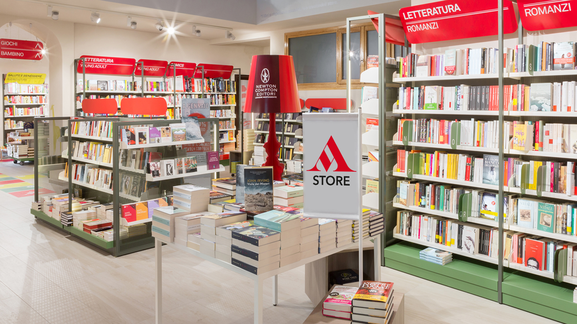 Mondadori Bookstore